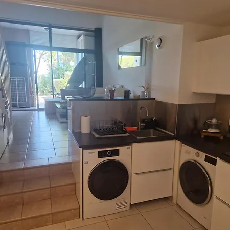 42m2 Hyeres